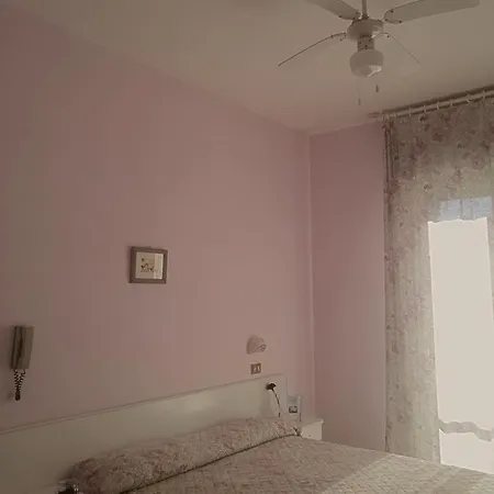 Ξενοδοχείο Donati 2*