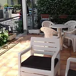 Donati Hotel 2*
